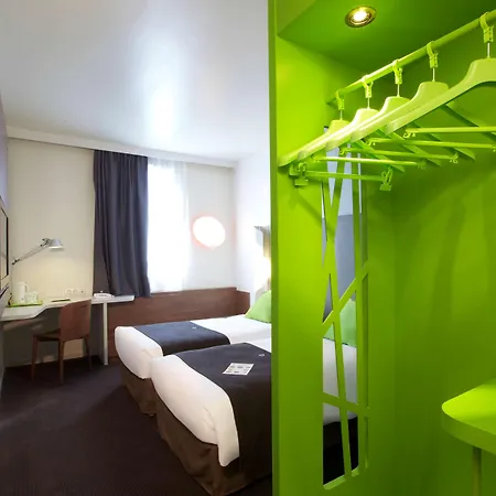 Otel Campanile Viré