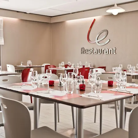 Campanile Hotel 3*