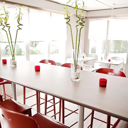 Campanile Hotel Viré