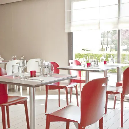 Campanile Hotel 3*