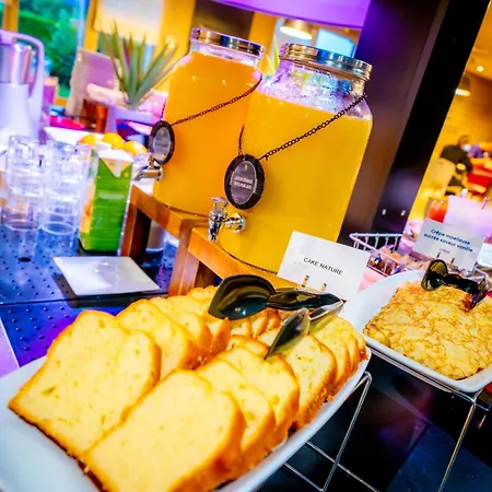 Campanile Hotel Viré