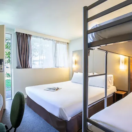 Campanile Hotel Viré