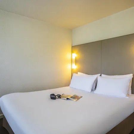 Campanile Hotel