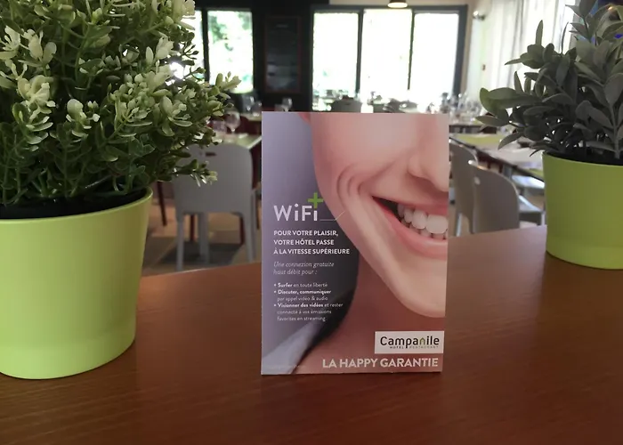 Hotel Campanile Viré