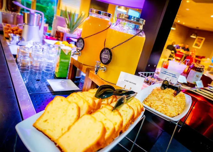 Campanile Hotel Viré