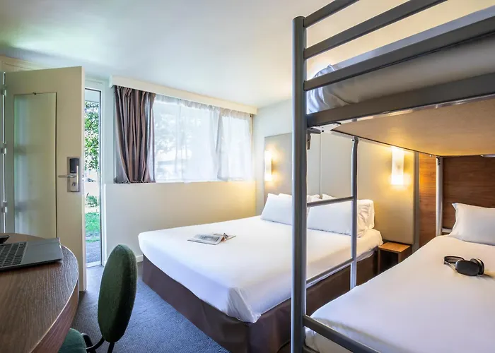 Campanile Hotel Viré